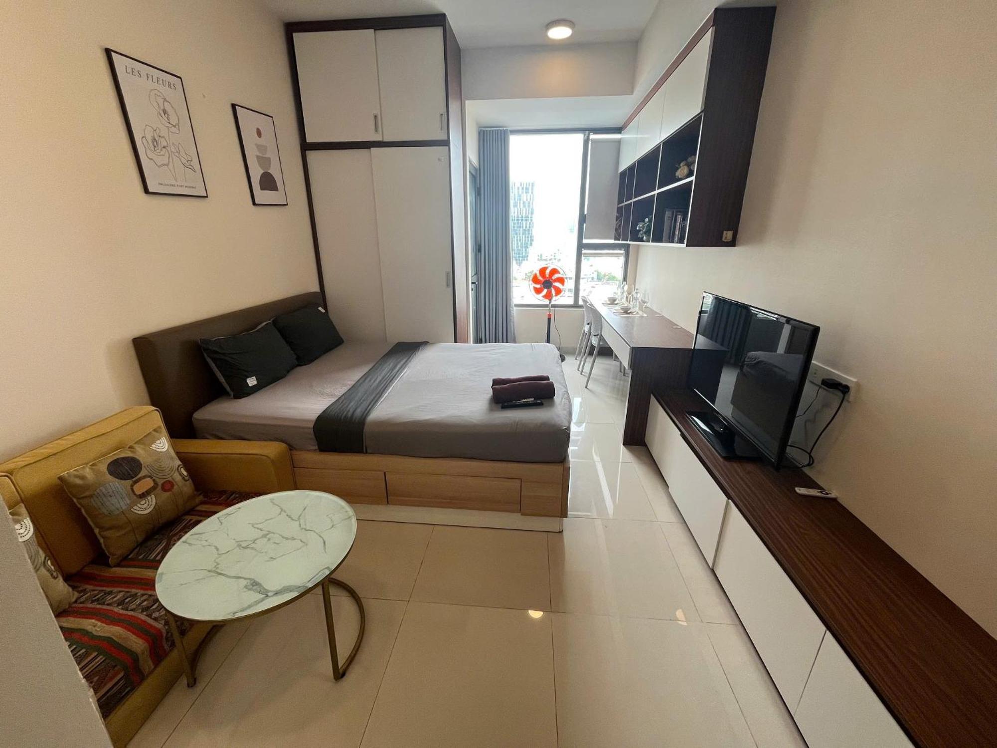 Căn hộ Cbd Luxury In Rivergate Tower *